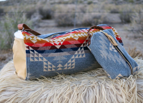 
Handcrafted Pendleton® wool travel bag and shave kit set with nubuck leather. Stylish, durable, and customizable—perfect for weekend travel or gifting.