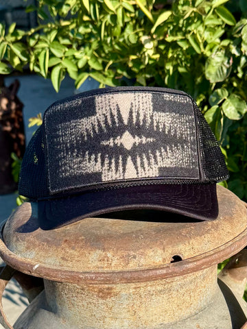 Trucker Hat in Harding Black & Tan